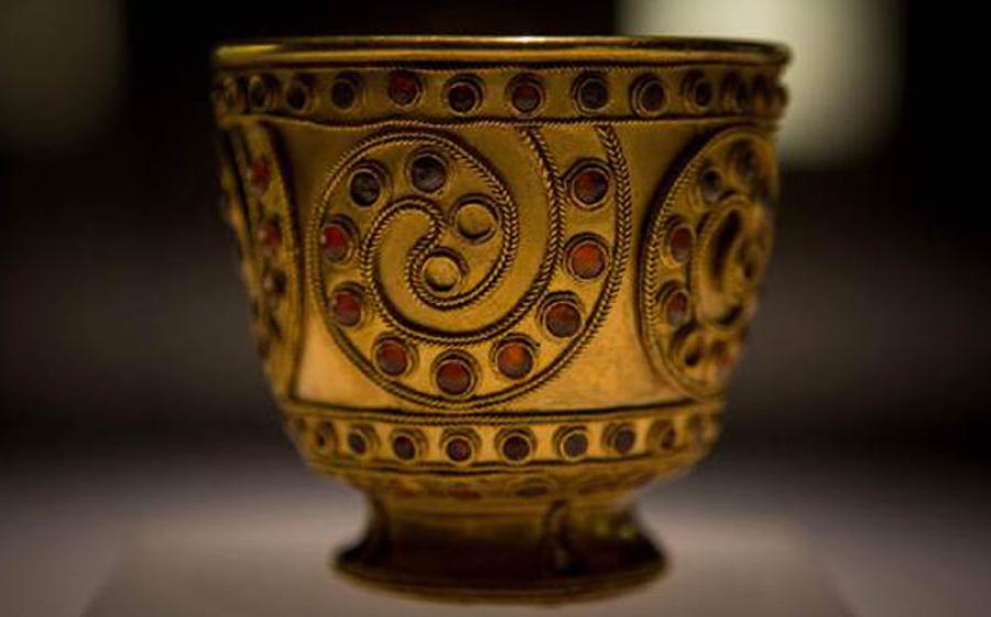 Trialeti Gold Goblet from ancient Georgia, 1700 – 1500 BC, when gold was still in fashion in every way.		Source: Steve Batiuk / ASOR Photo Collection