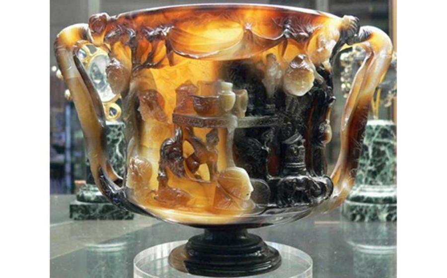 Old Symbols, New Feelings: How Did the Cup of Ptolemies Become a Chalice of Christ?