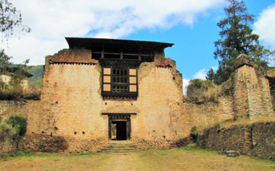 Drukgyel Dzong, Bhutan       Source: Chuck Moravec / CC BY 2.0