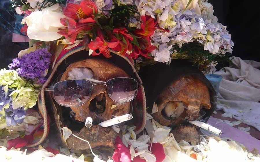 The Bolivian celebration known as the Fiesta de las Ñatitas pays homage to the dead. Source: Carlillasa / CC BY-SA 4.0