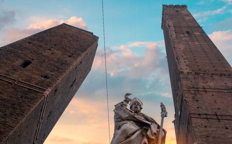 The Garisenda Tower and Asinelli Tower in Bologna, Italy. Source: Aliaksei/Adobe Stock