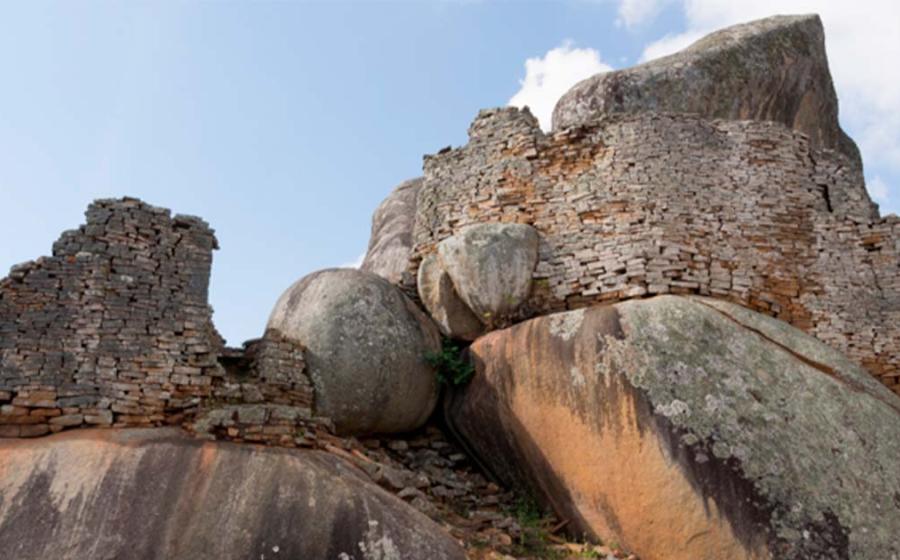Great Zimbabwe wall and tower. Source: Jan Van Der Voort/Adobe Stock