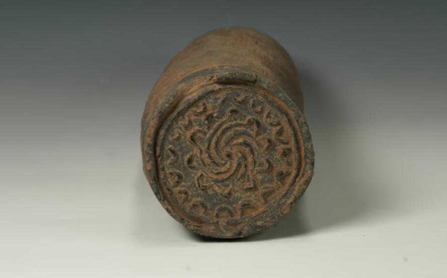 Bronze artifact found at the Qin mausoleum site near Xian’s runway