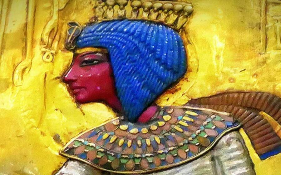  A painted relief of Ankhesenamun; design by Anand Balaji 