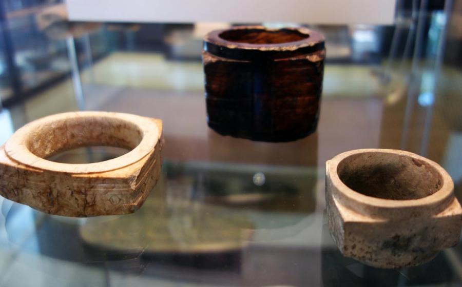 Jade Cong, c. 2500 B.C.E., Liangzhu culture, Neolithic period, China (British Museum) 