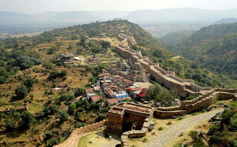 Kumbhalgarh: The Great Wall You Have Never Heard Of (and it is NOT in China)