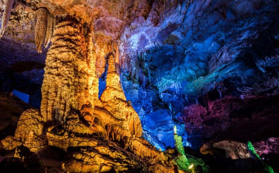 The analysis of dripstones within the Shennong Cave (main image) and Jiulong Cave provided scientists with evidence related to the collapse of the Liangzhu culture. Source: Haiwei Zhang / Xi'an Jiaotong University