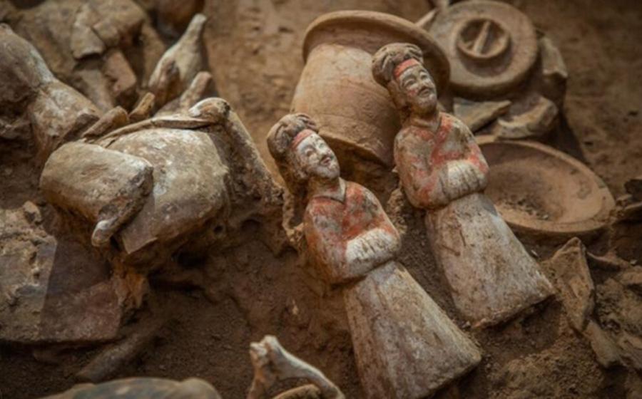 Artifacts unearthed from a site in Xi'an's Xincheng district.