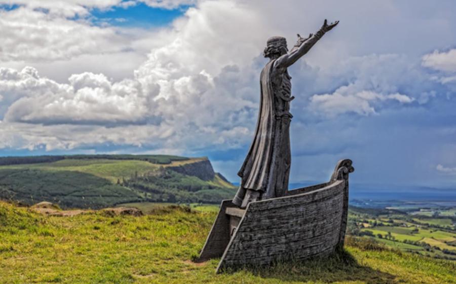 Manannán mac Lir sculpture by John Sutton at Gortmore, Magilligan, County Londonderry (2014). 