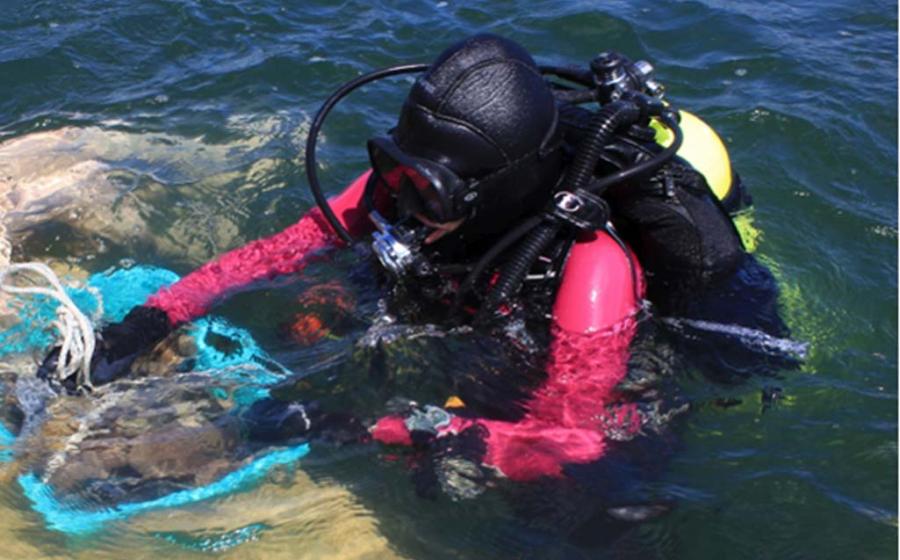 Drivers from the ‘Underwater Archaeological Expedition to Guatemala’ project.