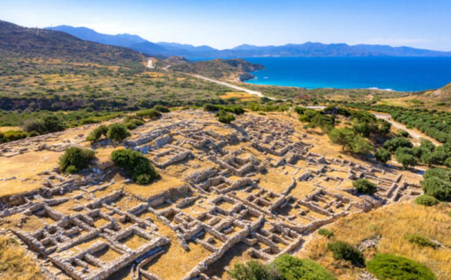 Ruins of the ancient Minoan settlement Gournia, Crete, Greece