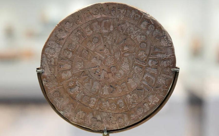 The Phaistos disc front side.