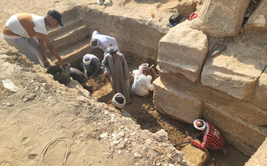 Excavations at the Ramesseum at Thebes, Luxor. 
