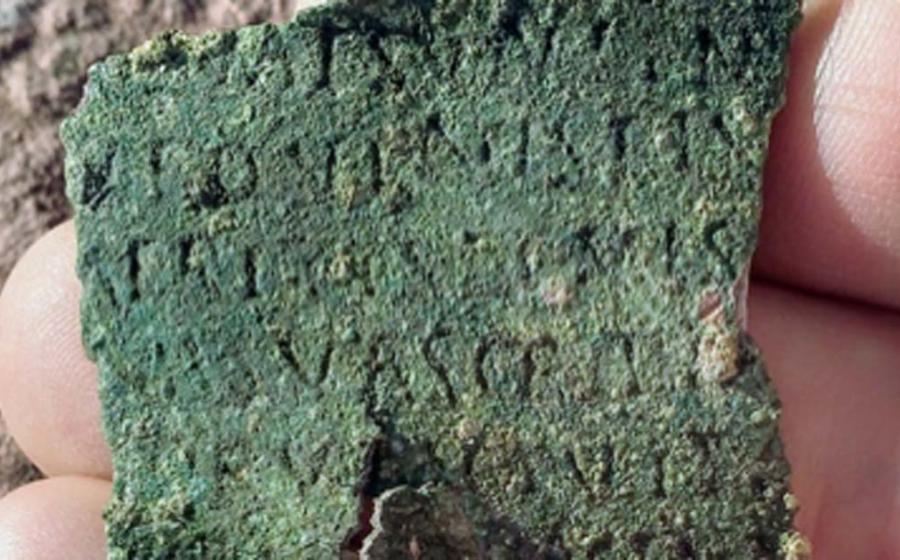 Piece of ancient Roman warrior’s diploma. Source: Deultum Archaeological Preserve / Fair Use.