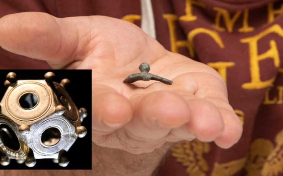 The fragment of the mysterious Roman dodecahedron. (Flanders Heritage Agency) Insert: Dodecahedron from the region of Stuttgart; 2nd to 3rd Century. (Anagoria/ CC BY 3.0 )