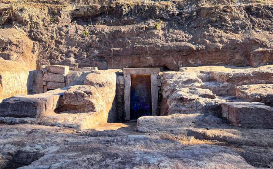Roman rock cut tombs
