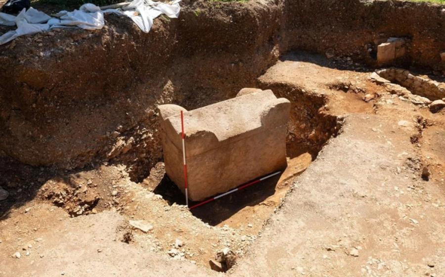 Rare sealed Roman sarcophagus found untouched after 1,500 years in ancient Epidaurum.