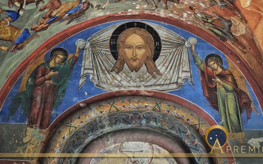 The Holy Shroud And The Mandylion: One And The Same?