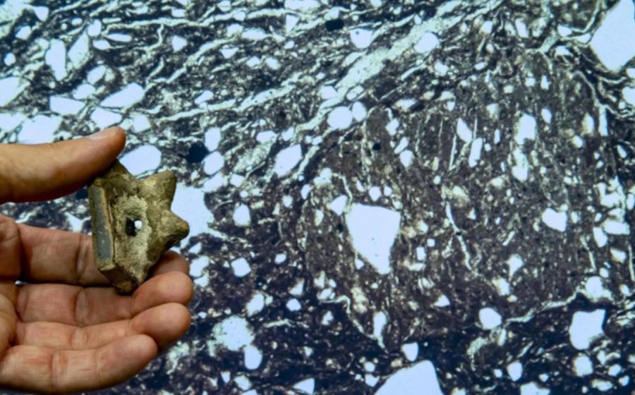 A piece of ancient Mississippian pottery with focus scan imagery.