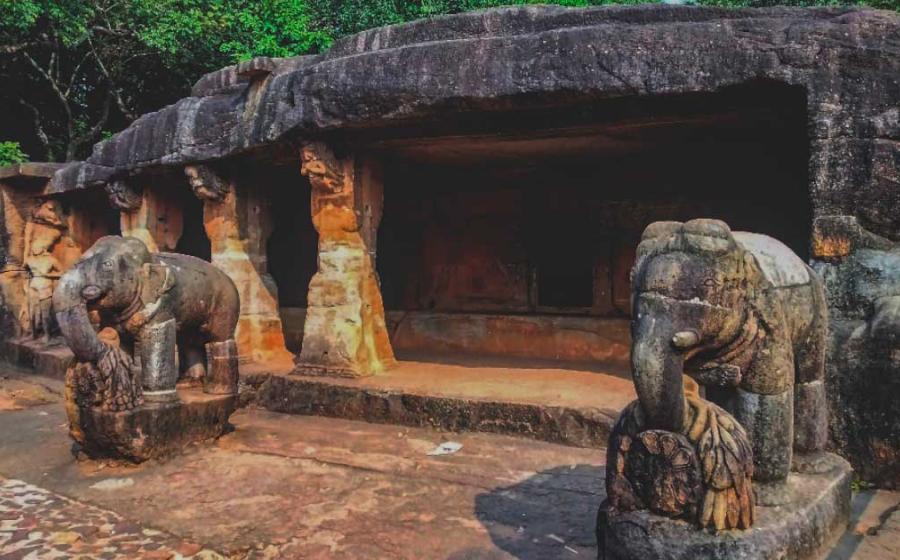 The entrance to the Ganesha Gumpha section of the Udayagiri cave complex. Source:  Paramanu Sarkar / CC BY SA 4.0