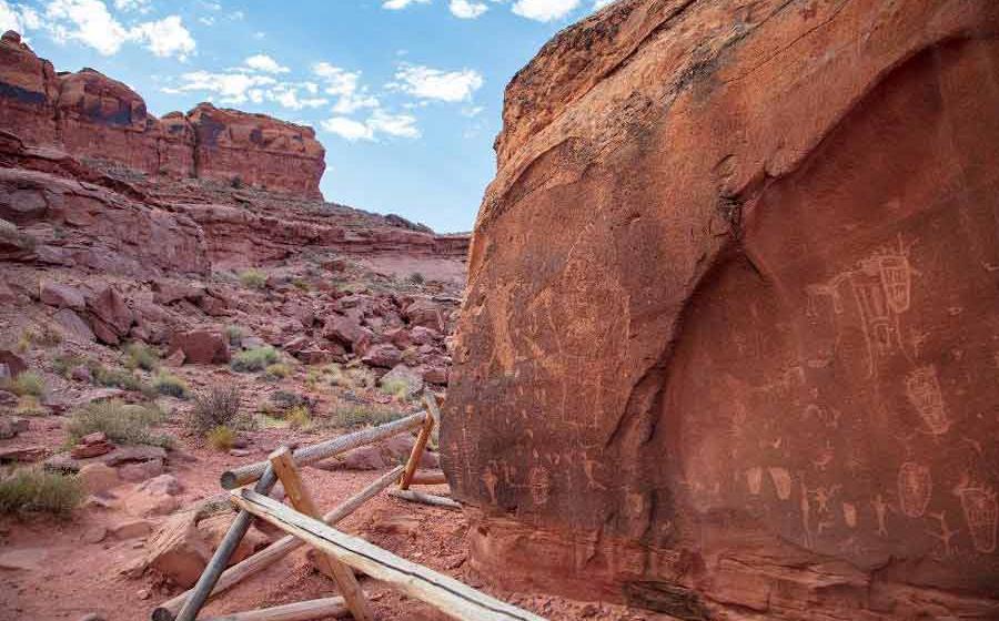 Vandals Deface ‘Birthing Rock,’ 1000-Year-Old Rock Art in Utah