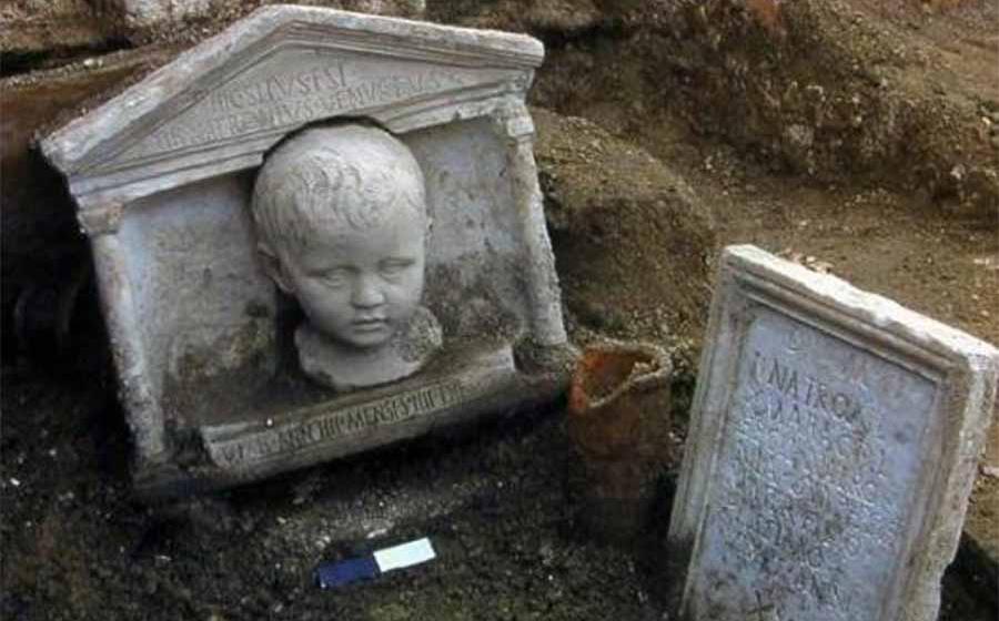 Vatican City’s Necropolis Shows How Roman Non-Elites Lived and Died