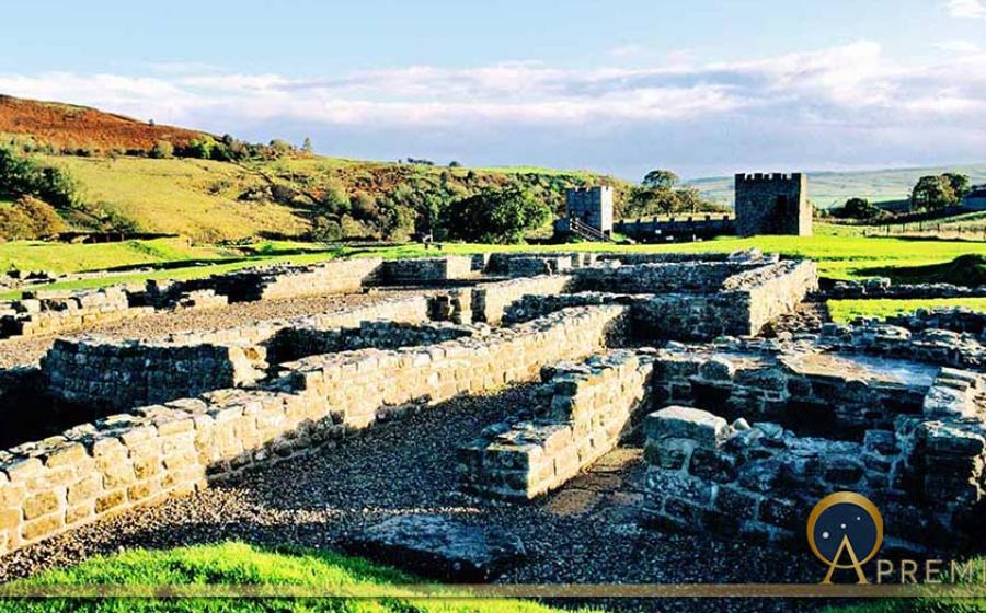 Vindolanda Roman fort on Hadrians Wall, Northumberland, England. Walls of the commanders residence (David Matthew Lyons / Adobe Stock)