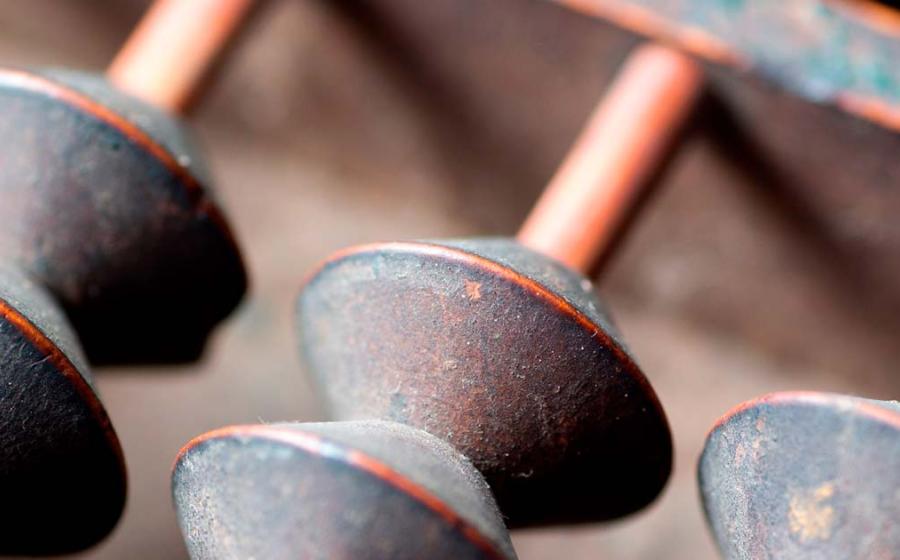 Japanese antique abacus. Source: Miyuki Satake / Adobe Stock.