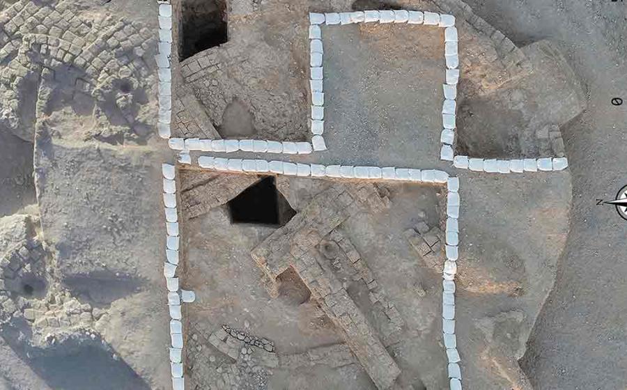 The Achaemenid circular structure discovered at Tappe Takhcar-Abad	Source: Mohsen Dana et al. / Antiquity