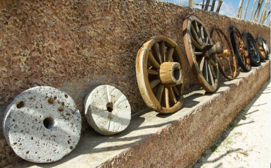 : Invention of the wheel, in earliest forms. Source: KosshkaMebiusa/Adobe Stock