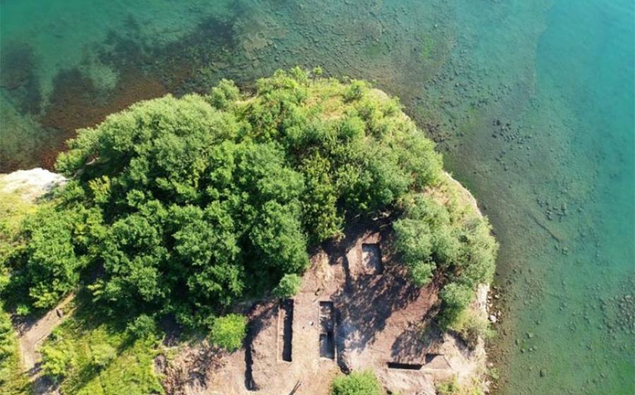 Aerial view of the Cape Chiroza fortified Hellenistic center recently found on the Black Sea coast of Bulgaria.   Source: Burgas Municipality