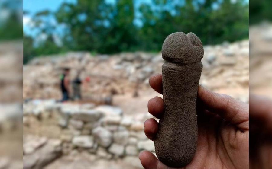 Archaeologists uncovered a medieval stone phallus they believe may have been used to sharpen weapons. Source: Árbore Arqueoloxía S.Coop.Galega