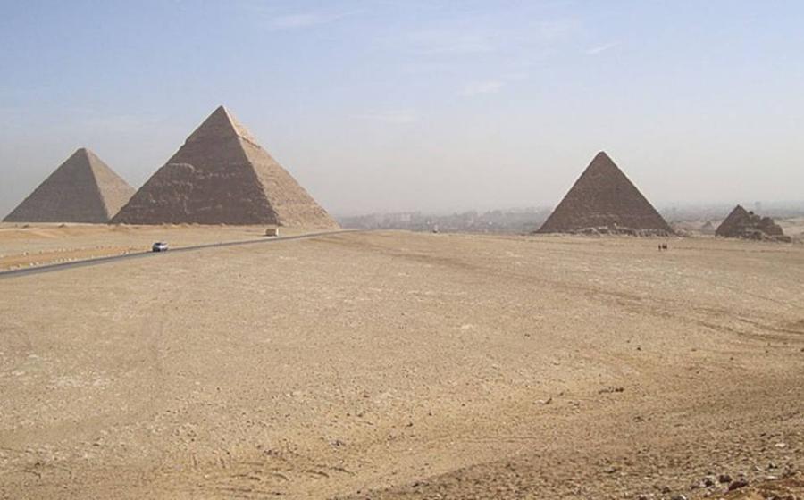 The three pyramids of Giza from left to right: Khufu, Khafre, Menkaure.