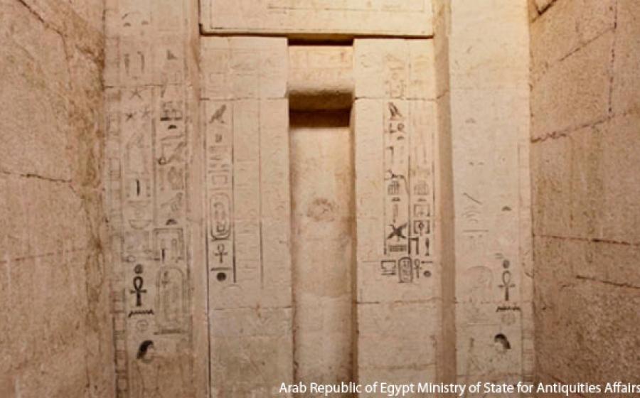 Archaeologists find 4,000 year-old tomb of prominent doctor to pharaohs  southwest of Cairo | Ancient Origins