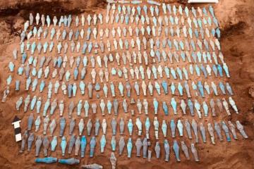 A massive collection of 560 faience ushabti figurines was discovered at Tell Quesna