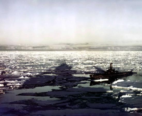 The U.S. Navy submarine USS Sennet 