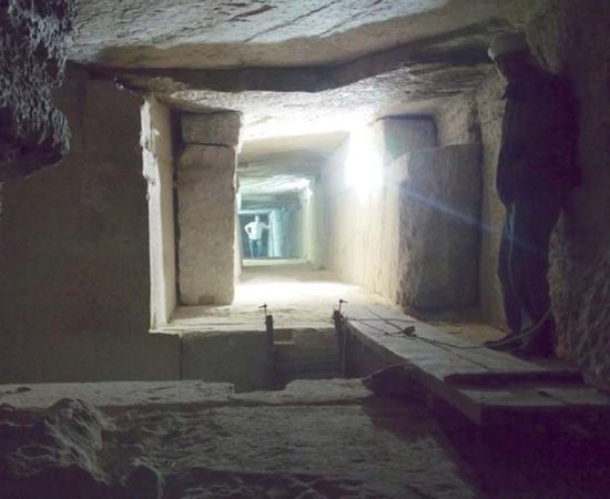 Chamber in the Tomb of Senwosret III. The tomb features sloping passages between chambers. 