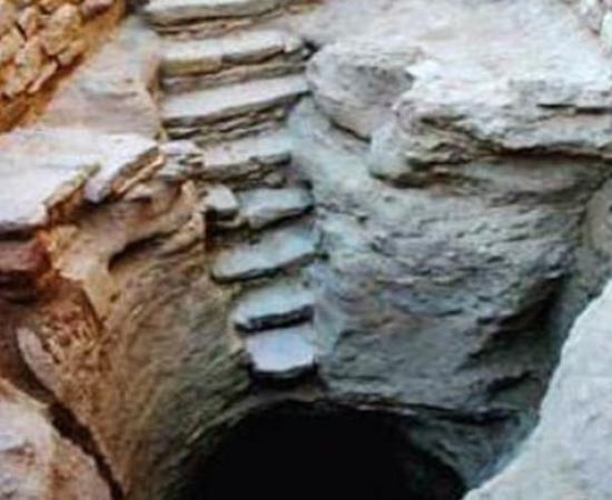 5,000-year-old stepwell found in Dholavira