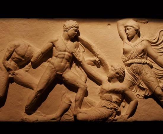 Amazons, ancient roman warriors in a battle.	Source: neurobite/Adobe Stock