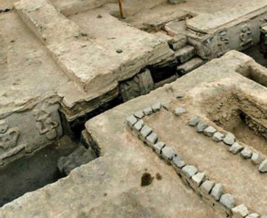 Photograph of part of the archaeological complex in Vichama, Peru. 