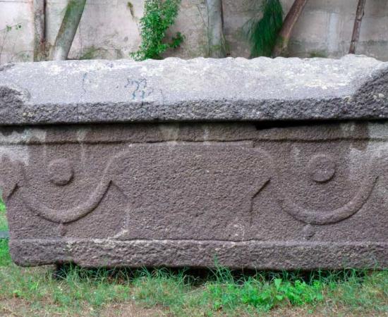 Flesh-eating sarcophagus, Assos, Turkey. Source: Häferlkaffee / Twitter