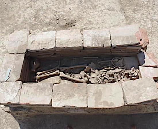 One of the Avar warrior graves unearthed in the Vinkovci City Cemetery in Croatia.	Source: Ivan Bosancic