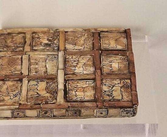 Well-preserved ancient game board from Ur (Iraq), from 2450 BCE, on display at the Penn Museum in Philadelphia.