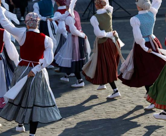 Basque folk dancers. Source: Laiotz / Adobe Stock.