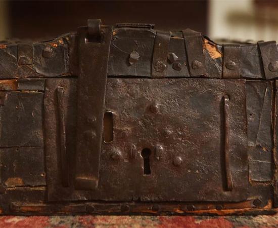 The Bodleian Book Coffer: A Kindle Of The Middle Ages