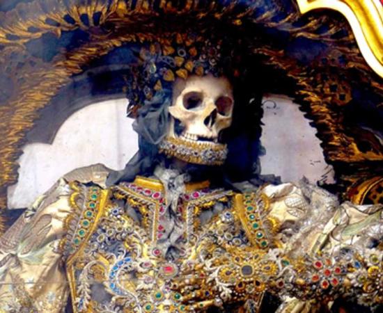 Catacomb Saint - Saint Gratian. Source: Xenophon / CC BY-SA 4.0.