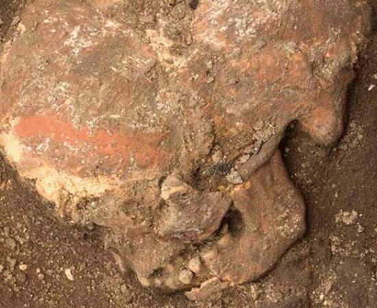 Neolithic Anatolian Çatalhöyük burials, a new study has revealed, involved painting skeletons with red ochre and other dyes or paints, and this was in 7,000 BC!		Source: Jason Quinlan / Catalhoyuk Research Project