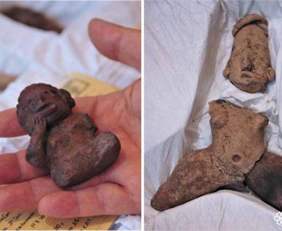 Statuettes recovered from the Chapultepec Forest site, Mexico City.	Source: Mauricio Marat / INAH