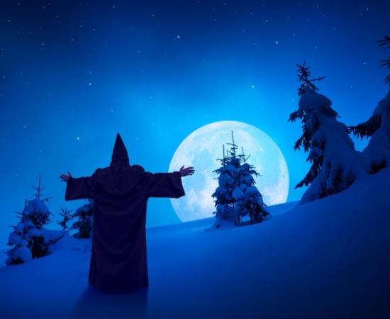 Depiction of a Christmas ghost standing under the moonlight in the snow. Source: Bashkatov / Adobe Stock