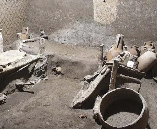 The ‘slave room’ found in Villa Civita Giuliana in Pompeii. Source: Pompeii Archaeological Park